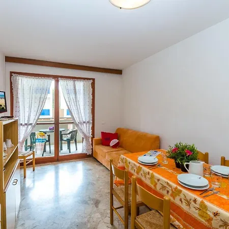 Goletta Apartment *